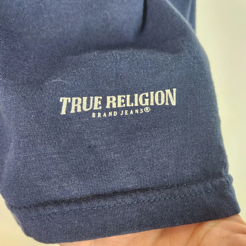TRUE RELIGION Shirt Mens XL Blue V Neck Horseshoe Logo Cotton Short Sleeve Tee